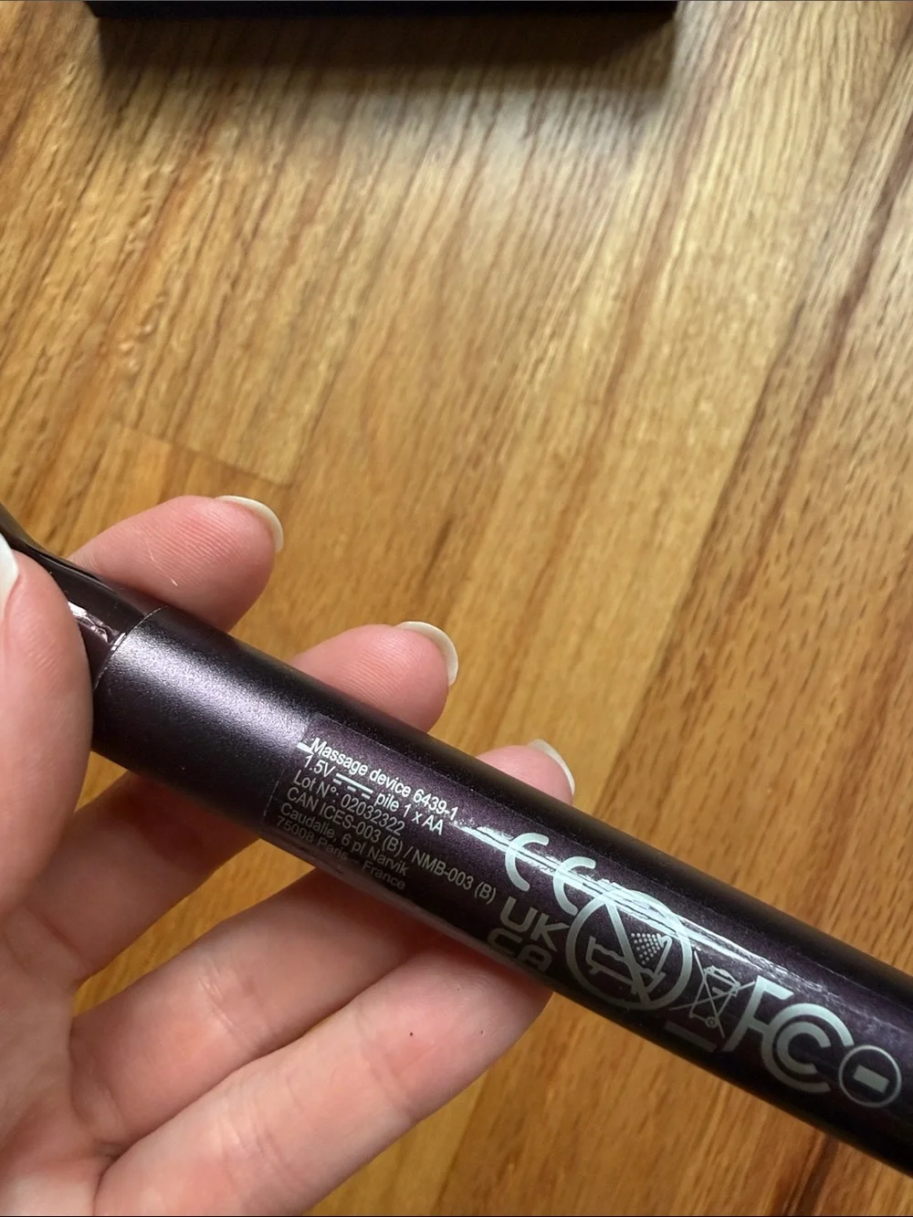 Caudalie Metallic Plum Lifting Facial Roller with Dual Massage Heads
